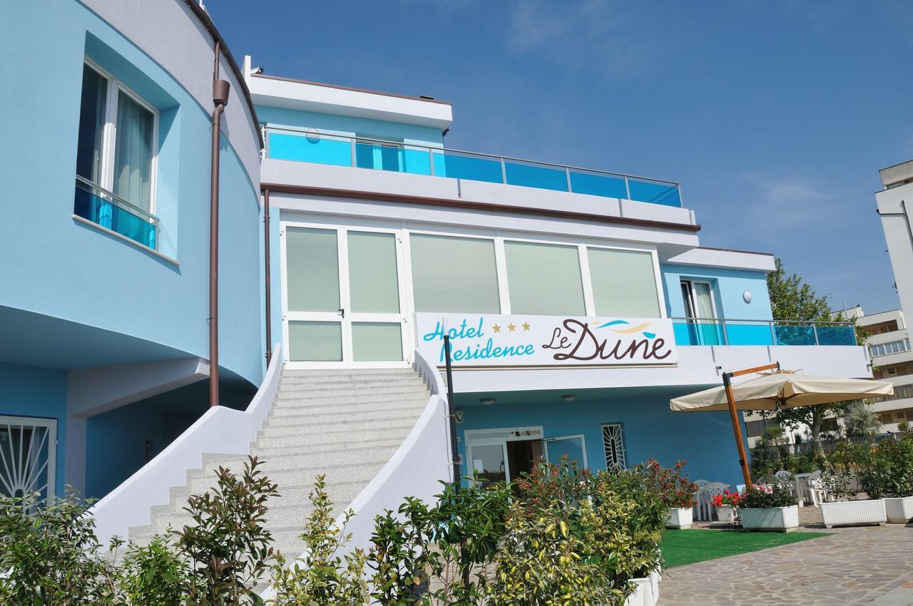 Hotel-Residence-B&B Le Dune Beach Service Included ليدو أدريانو المظهر الخارجي الصورة